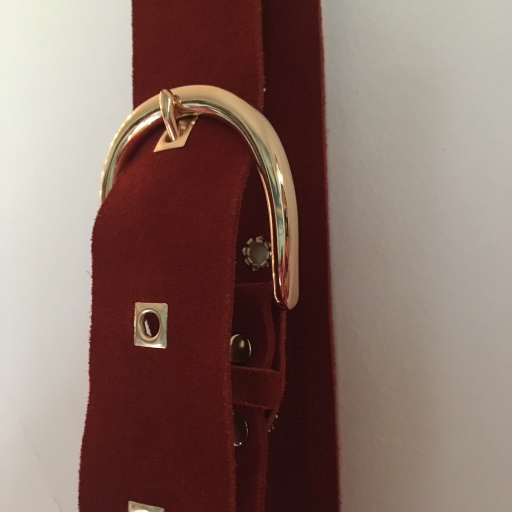 Vintage styled wide belt!!